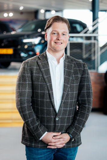 Verkoper autobedrijf Vos