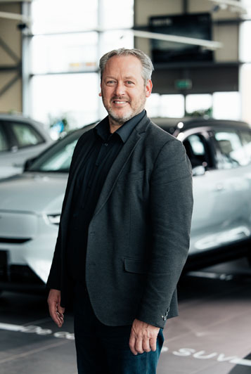 werknemer voor de auto